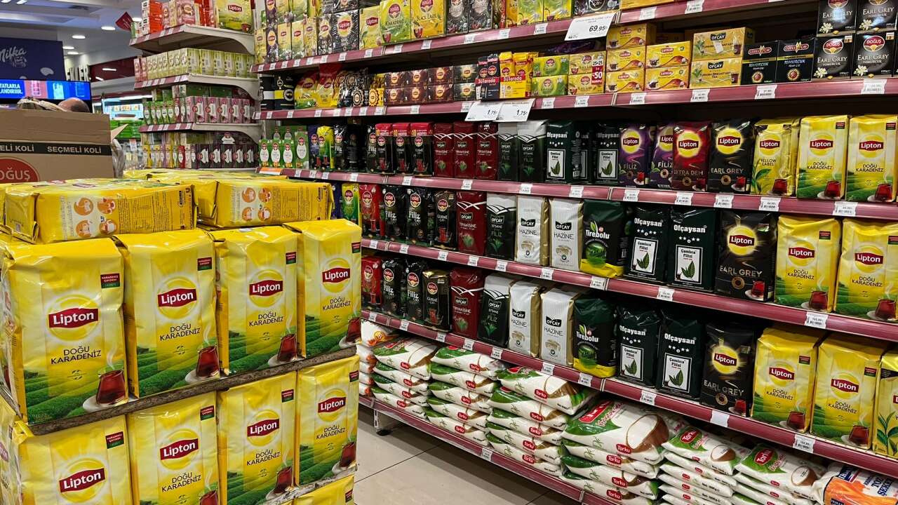 Konya’da market raflarında büyük indirim başladı 4